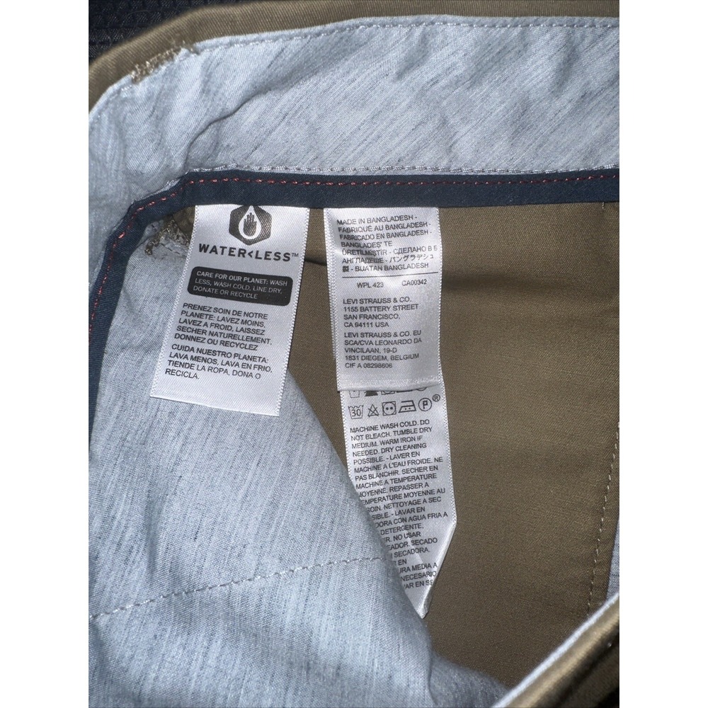 Dockers Ultimate Shorts Mens 40 Supreme Flex Tan Khakis Flat Front Stretch NWT - Picture 3 of 6